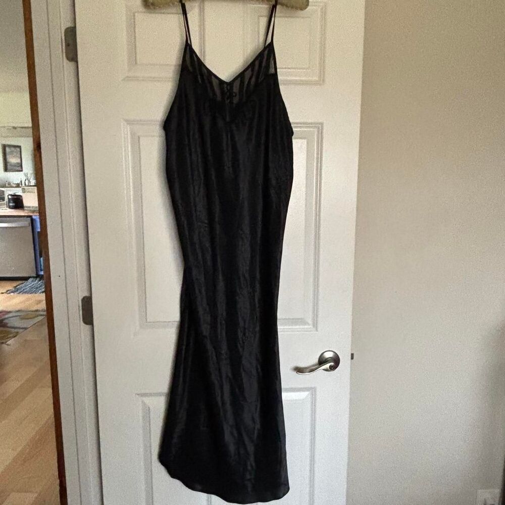 90s Y2K Full Length Maxi Black Slip Size XL Gilligan O Malley